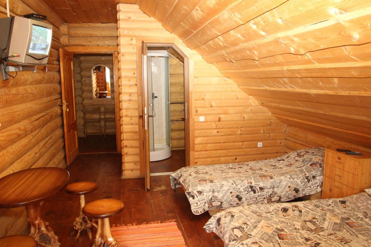 Садиба Віват Oryavchyk Exterior foto